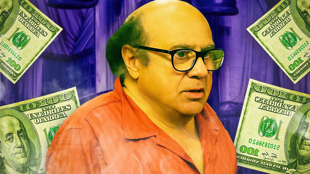 Danny DeVito's New $100M Movie Replaces A Frank Reynolds It's Always