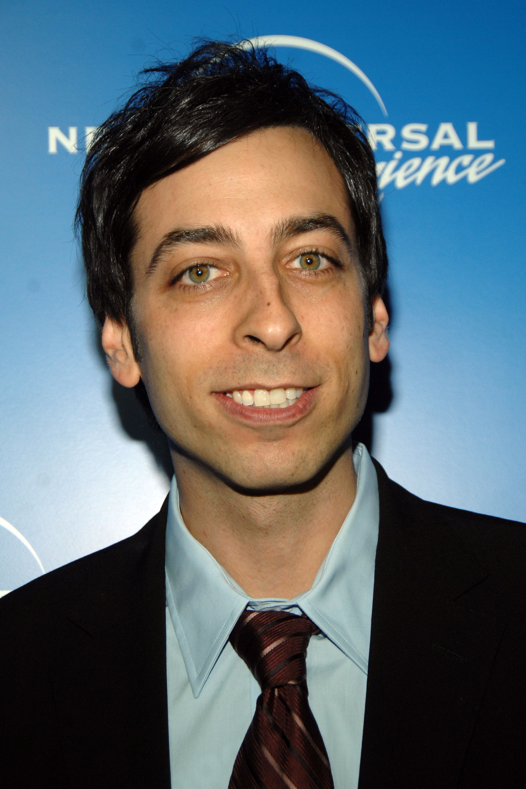 Headshot of Lonny Ross