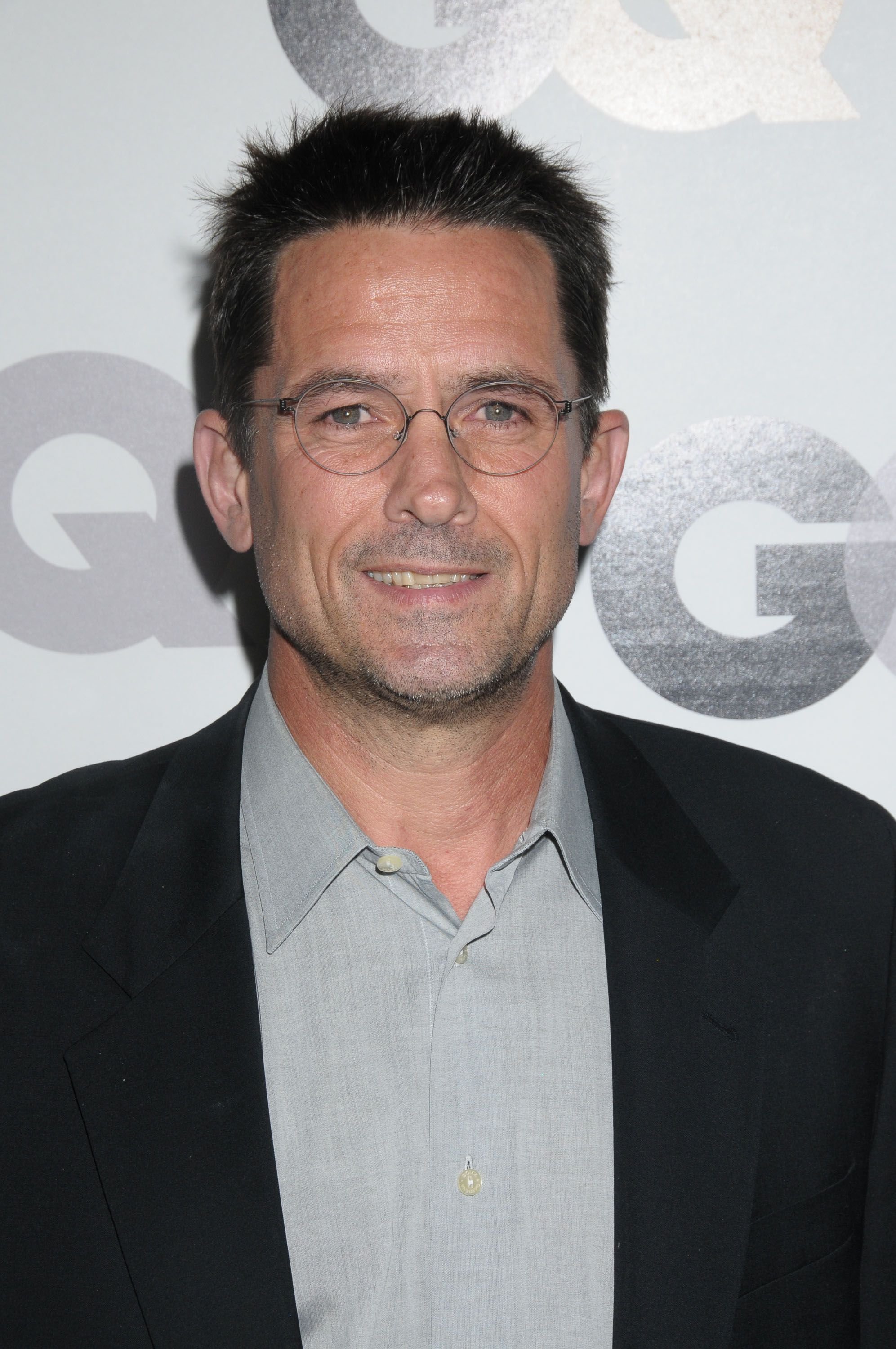 Headshot Of Billy Campbell