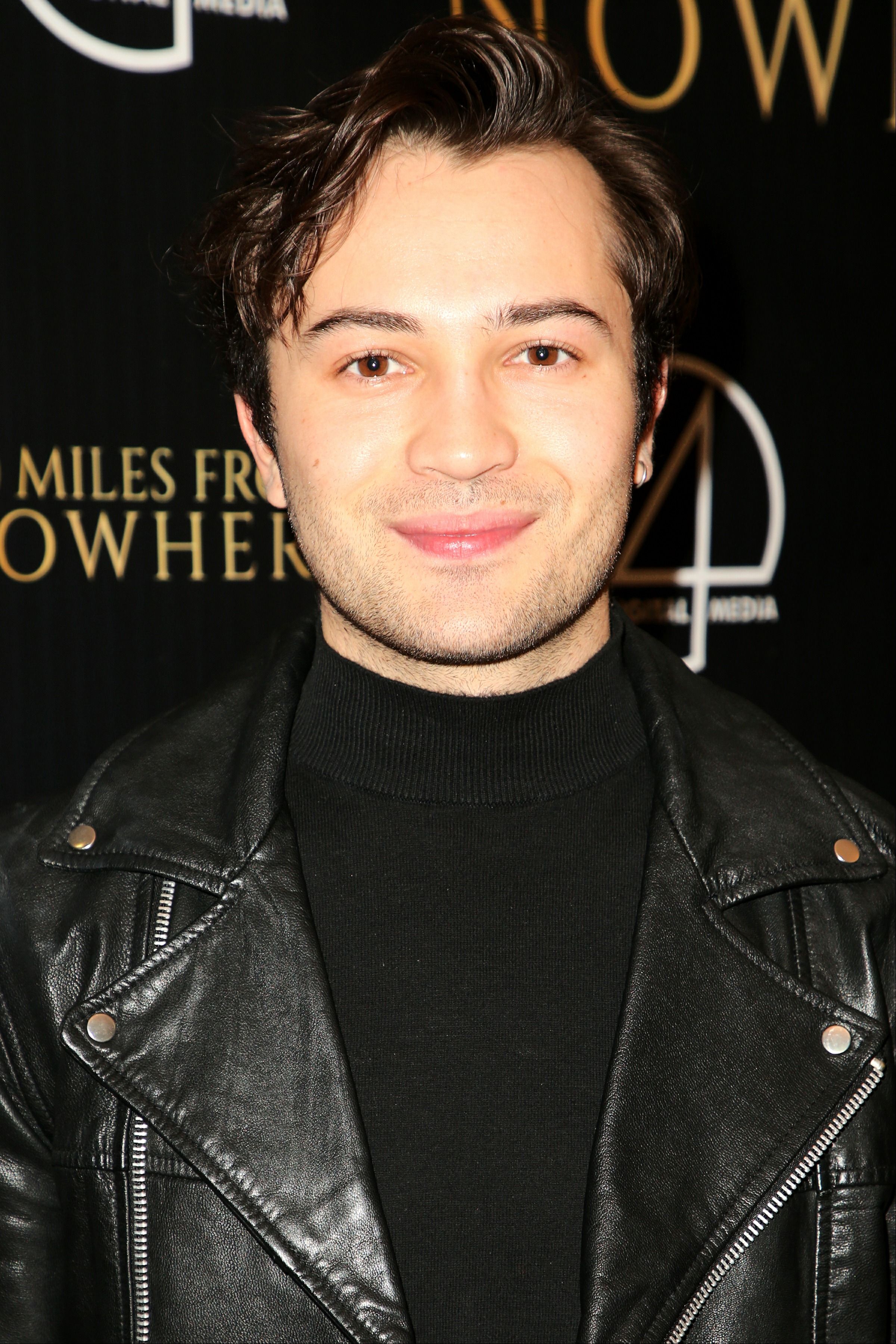 Headshot Of Taylor Gray