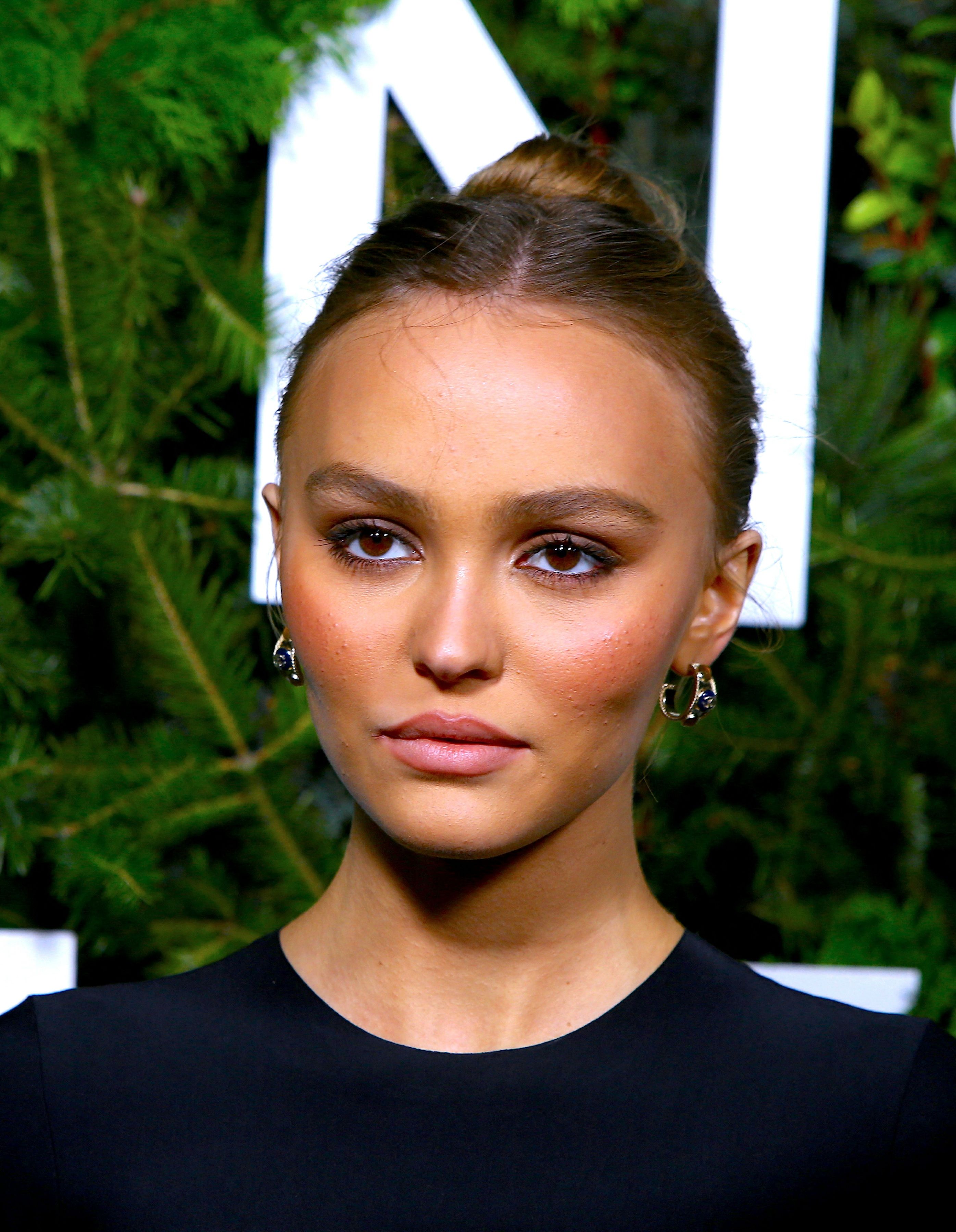 Фотография Лили-Роуз Депп