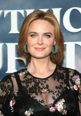 Headshot Of Emily Deschanel