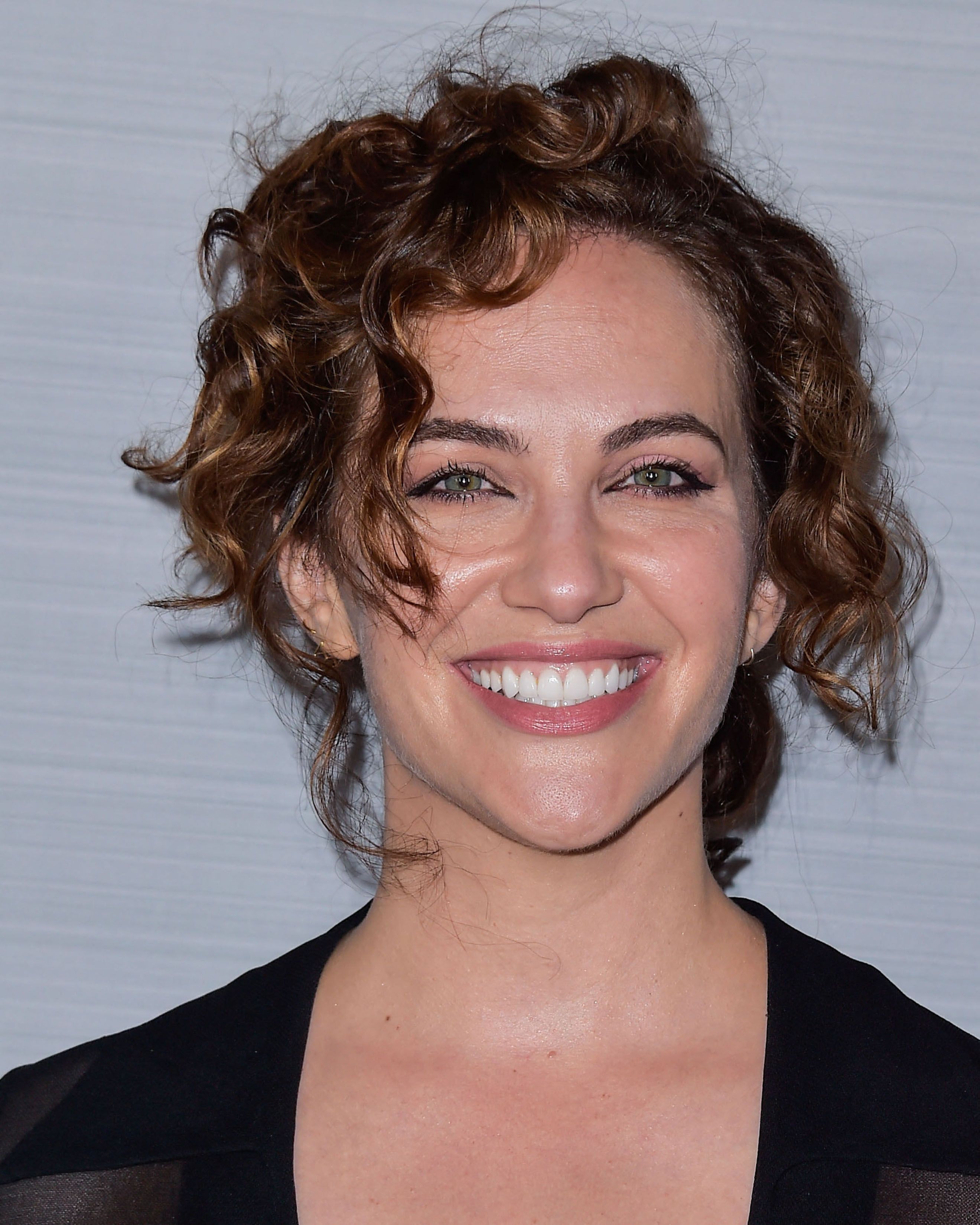 Headshot Of Kate Siegel