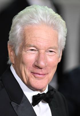 Headshot of Richard Gere