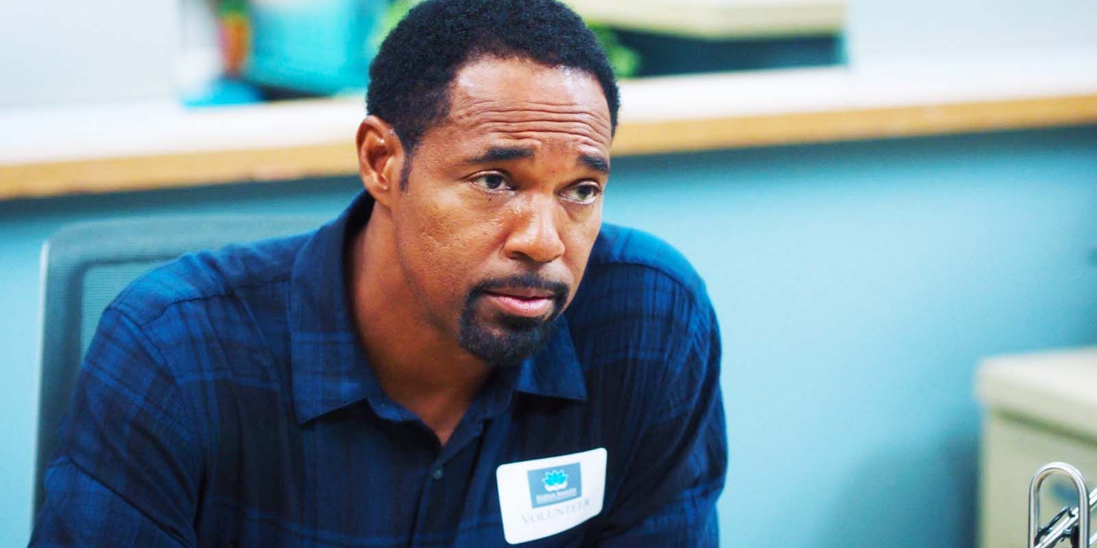 Jason George as Ben Warren in Grey's Anatomy season 21 episode 1-1