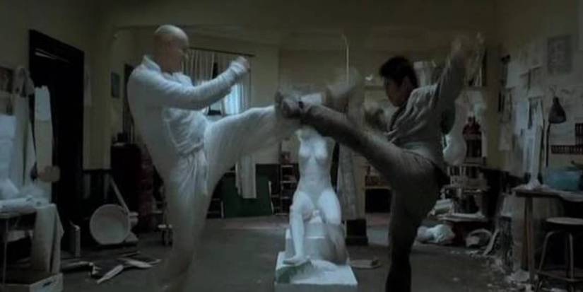 Jet Li Gun Play Jet Li's 10 Best Fight Scenes In Martial Arts Movies