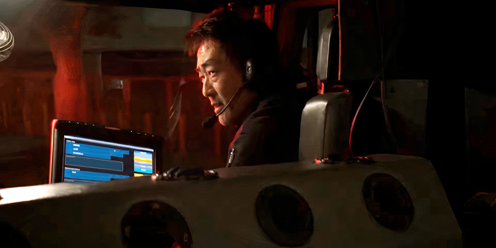 Kenneth Choi as Chimney Han in 9-1-1 season 2 episode 18