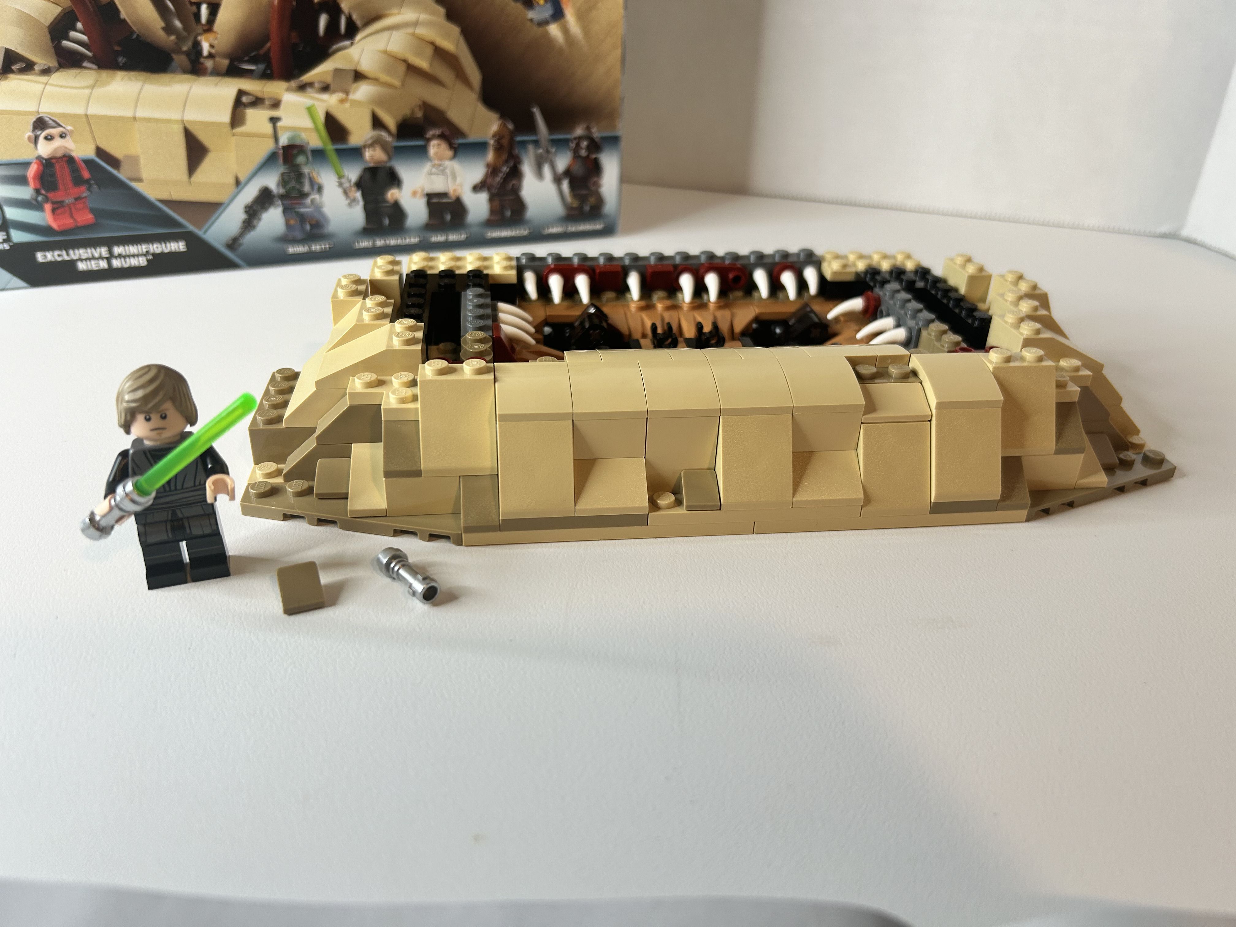 Return of the Jedi's Sarlacc Pit Gets The Brick-Built LEGO Treatment (Review)