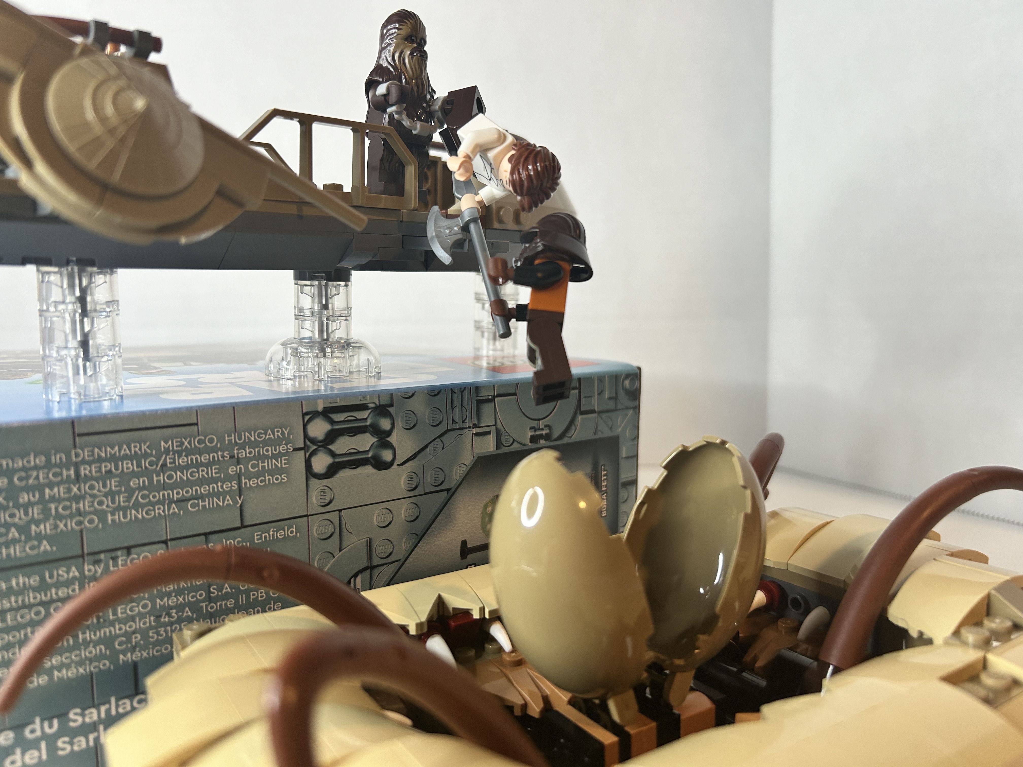 Return of the Jedi's Sarlacc Pit Gets The Brick-Built LEGO Treatment (Review)