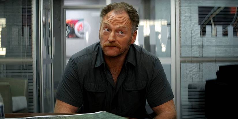 Mac Brandt as Ross Curtis in SEAL Team season 7 episode 4