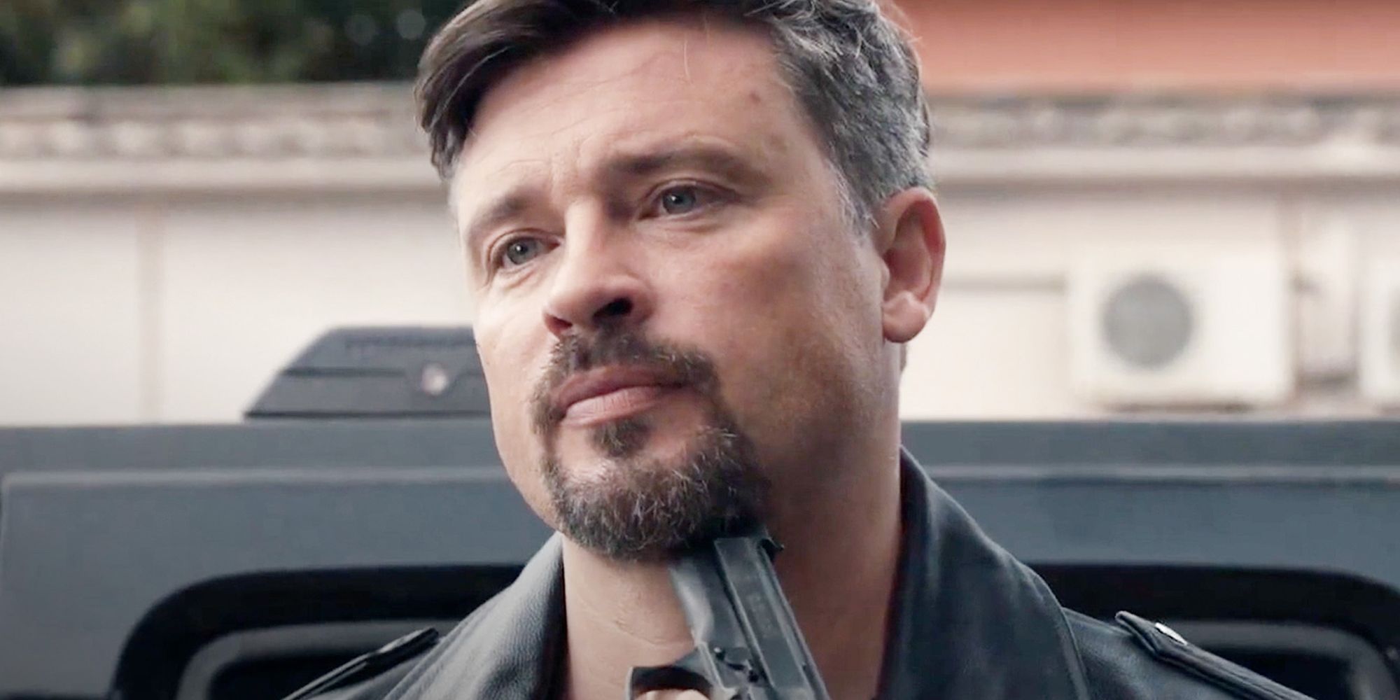 Tom Welling mira a la muerte a la cara en un nuevo clip de Mafia Wars