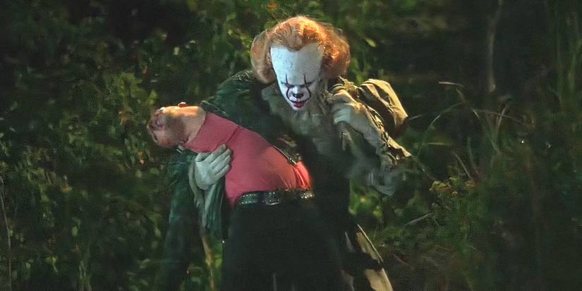 Pennywise kills Adrian after his attack in It Chapter 2