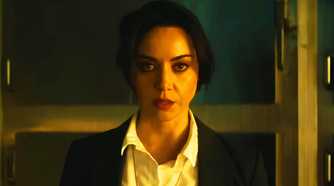 Rio Vidal in the morgue in Agatha All Along