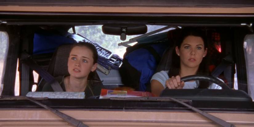 Rory and Lorelai on a road trip to Harvard in Gilmore Girls