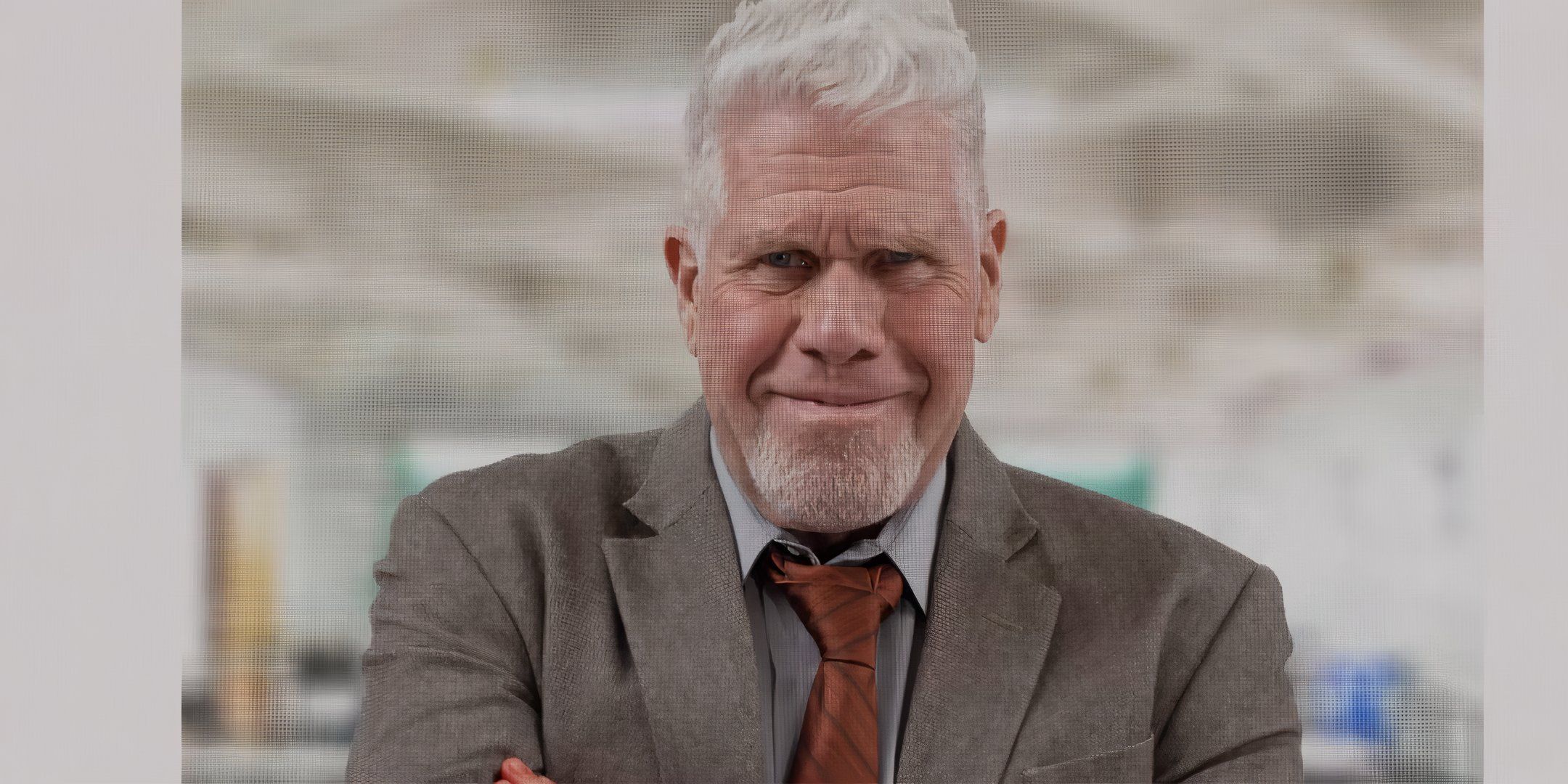 Ron Perlman de Succubus habla sobre la originalidad de la película de terror, los disparos aislados y el futuro de los Transformers