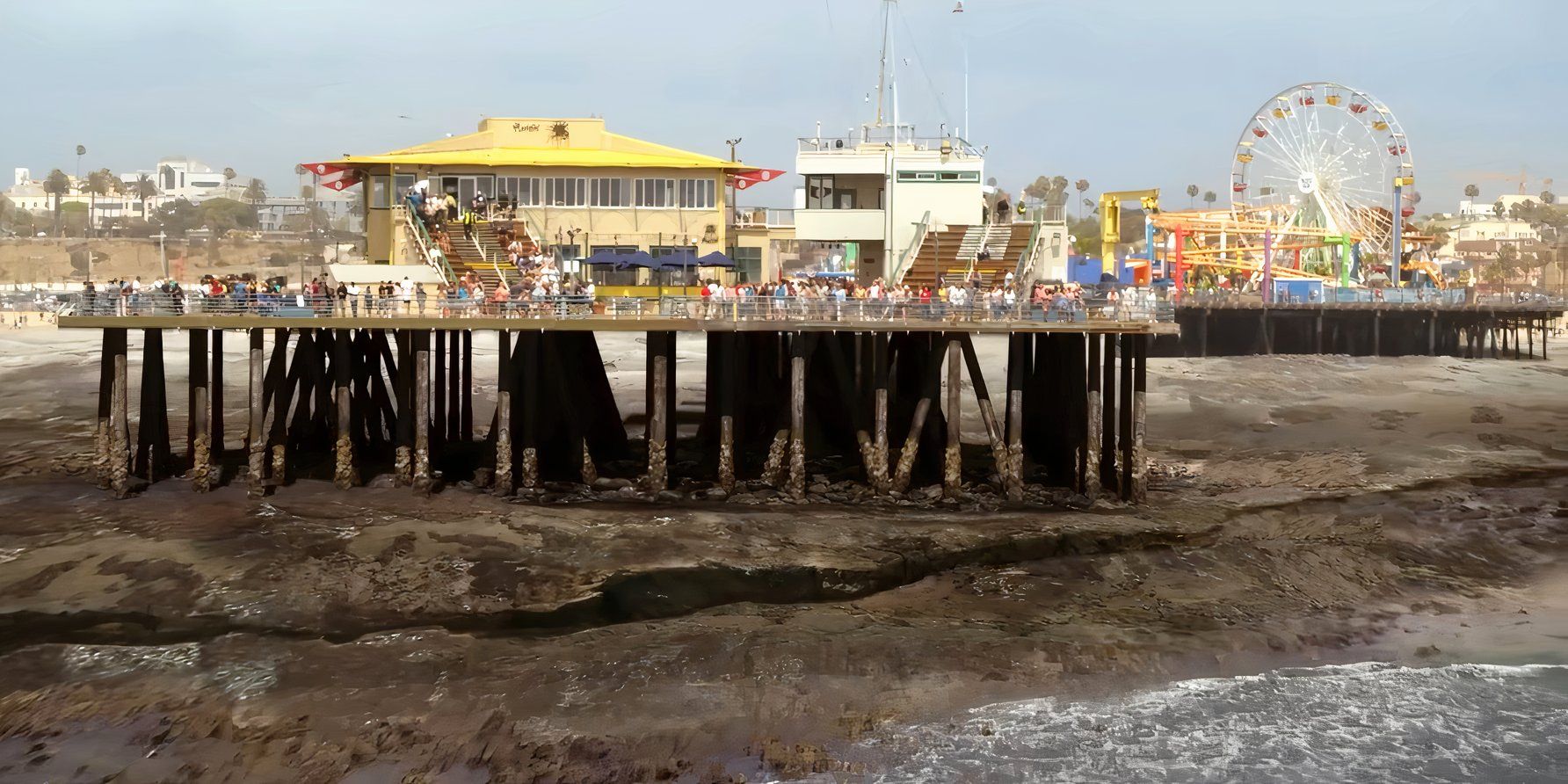 Santa Monica Pier in 9-1-1 season 3 episode 2