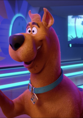 Scooby-Doo in Scoob! (2020) smling and pointing (off-screen)