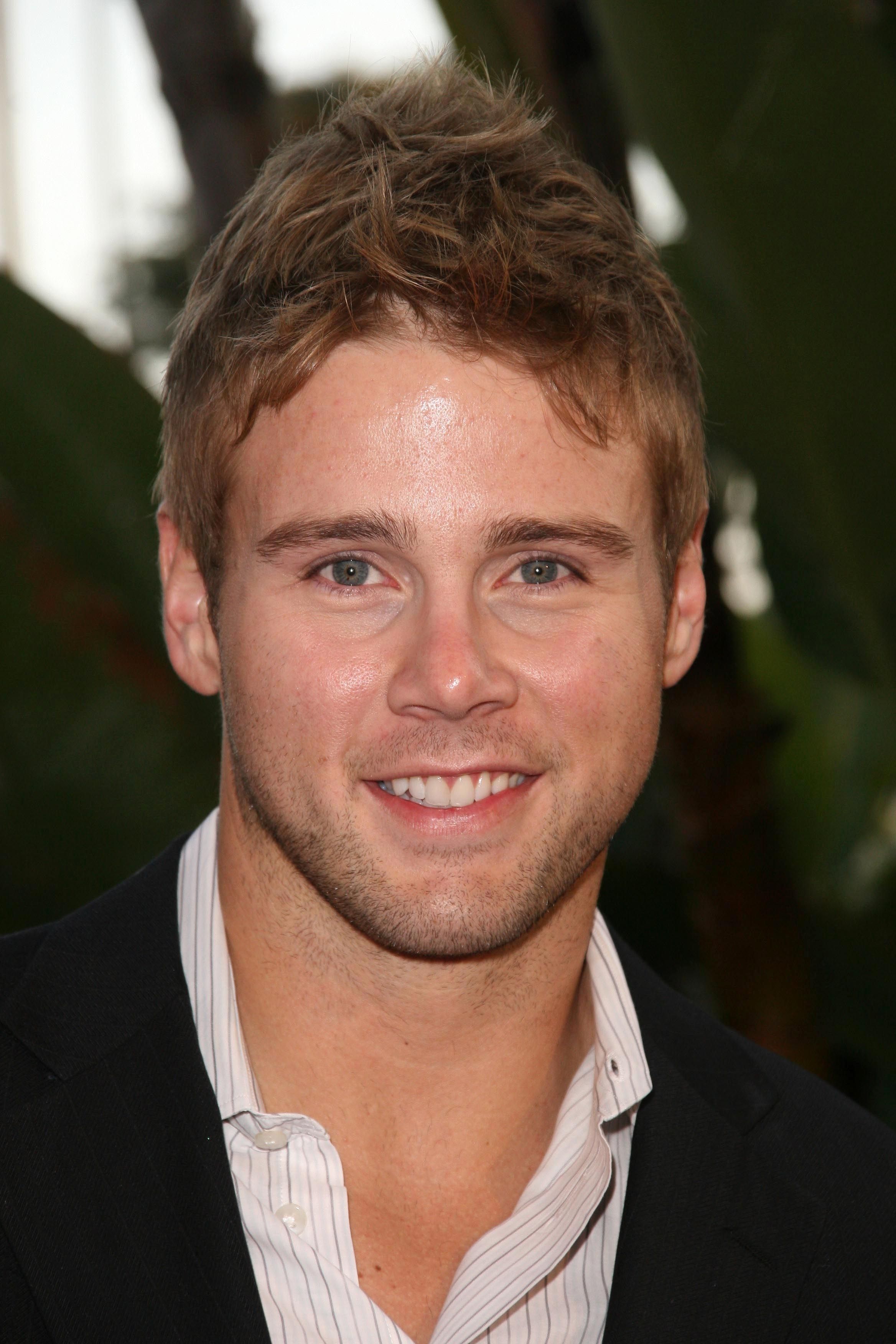 Headshot Of Aaron Hill