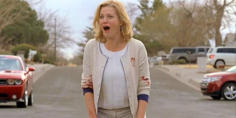 Skyler looking distraught in Breaking Bad