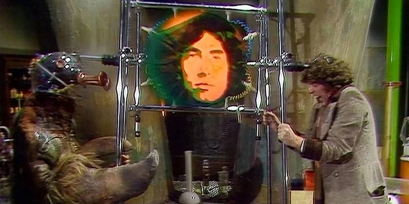 O Quarto Doutor e o Monstro de Morbius em Doctor Who.