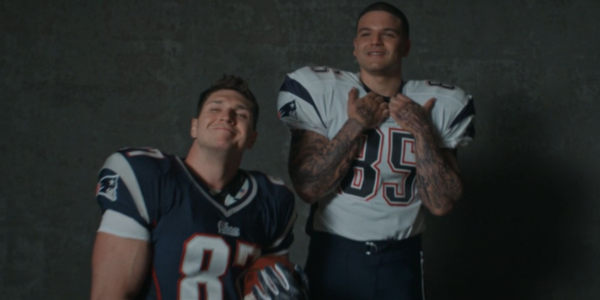 American Sports Story Couldnt Resist Turning Into A Comedy With Rob Gronkowskis Appearance