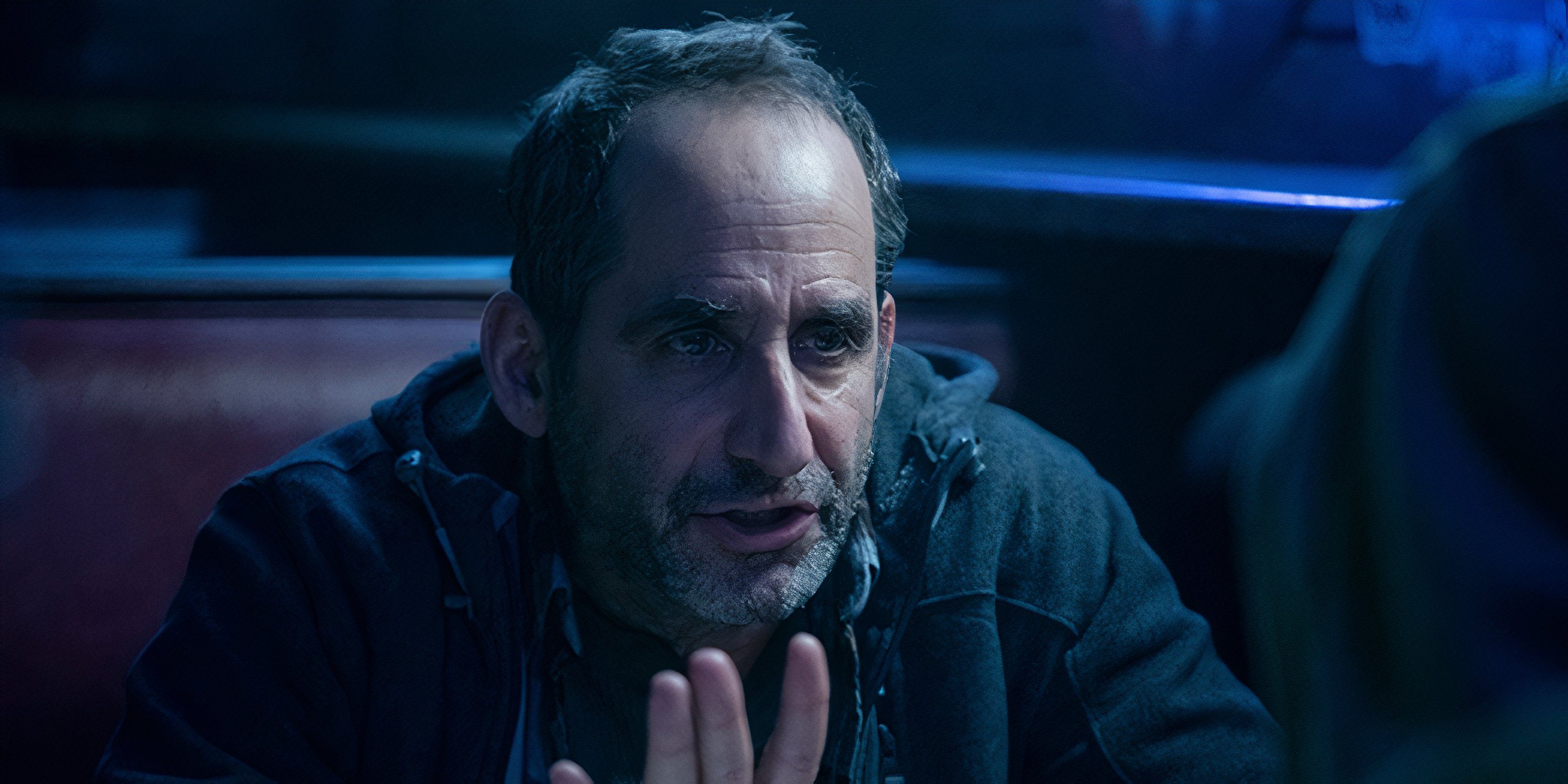 Peter Jacobson de Smile 2 sobre unirse a la franquicia de terror, personaje con conocimiento de las reglas y la casa de Smiler