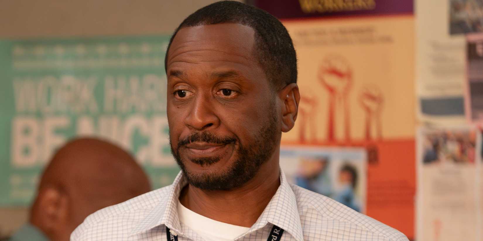 Mr. Morton (Jerry Minor) In Abbott Elementary Season 4, Episode 1, "Back To School"