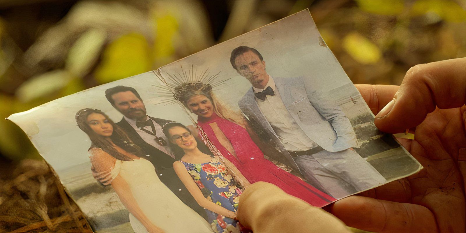 A photo of the Cameron family in Netflix's Outer Banks.