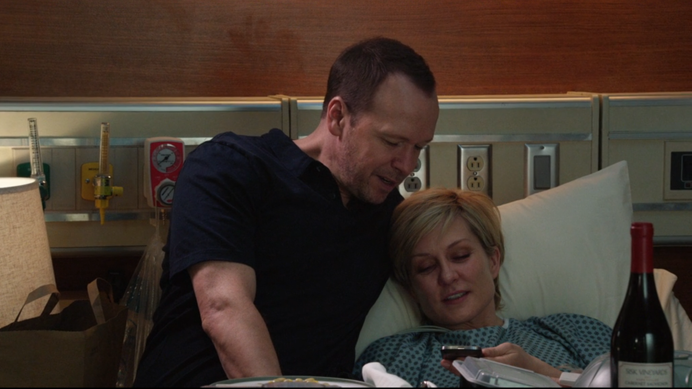 Blue bloods Danny and Linda in the hospital