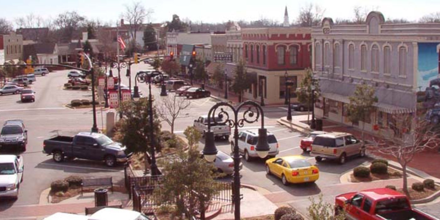 No, Wind Gap, Missouri Isn't A Real Place — Sharp Objects' Filming ...