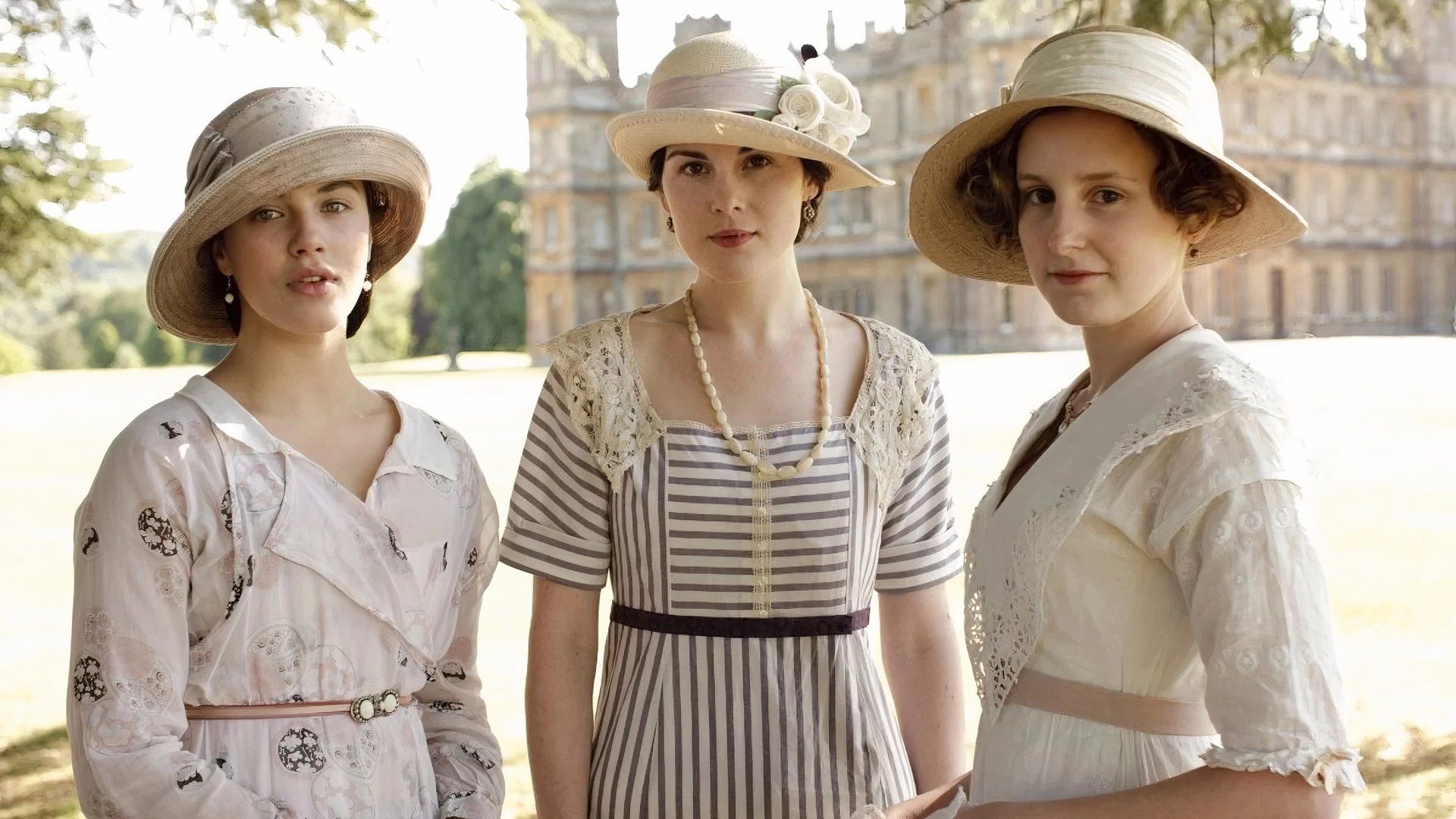 Downton Abbey's Best Crawley Sister Started Out As One Of The Show's Most Annoying Characters