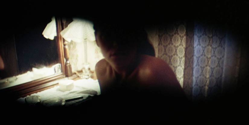 Ponto de vista de Michael Myers sobre sua irmã Judith em Halloween