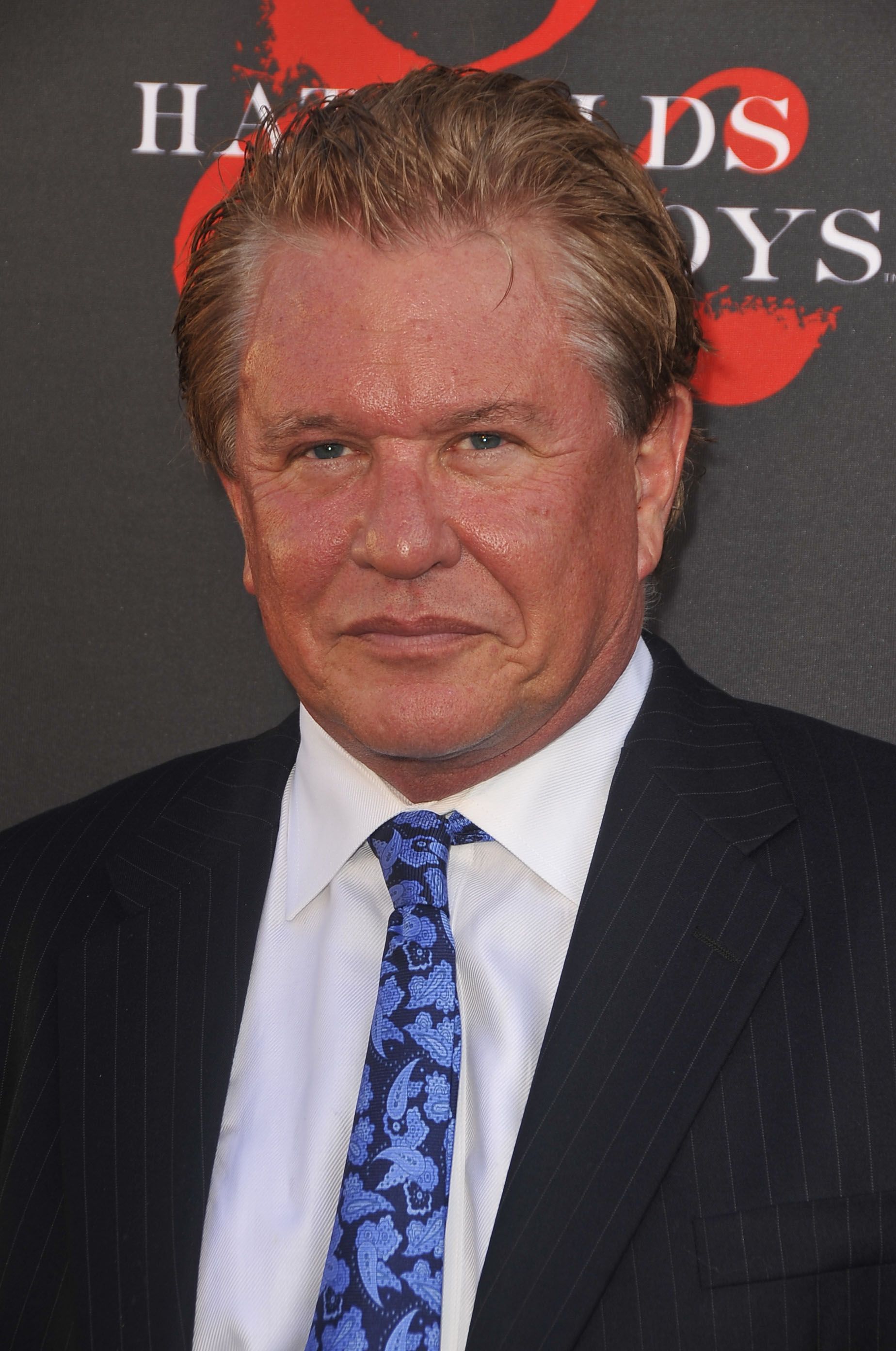 Headshot oF Tom Berenger