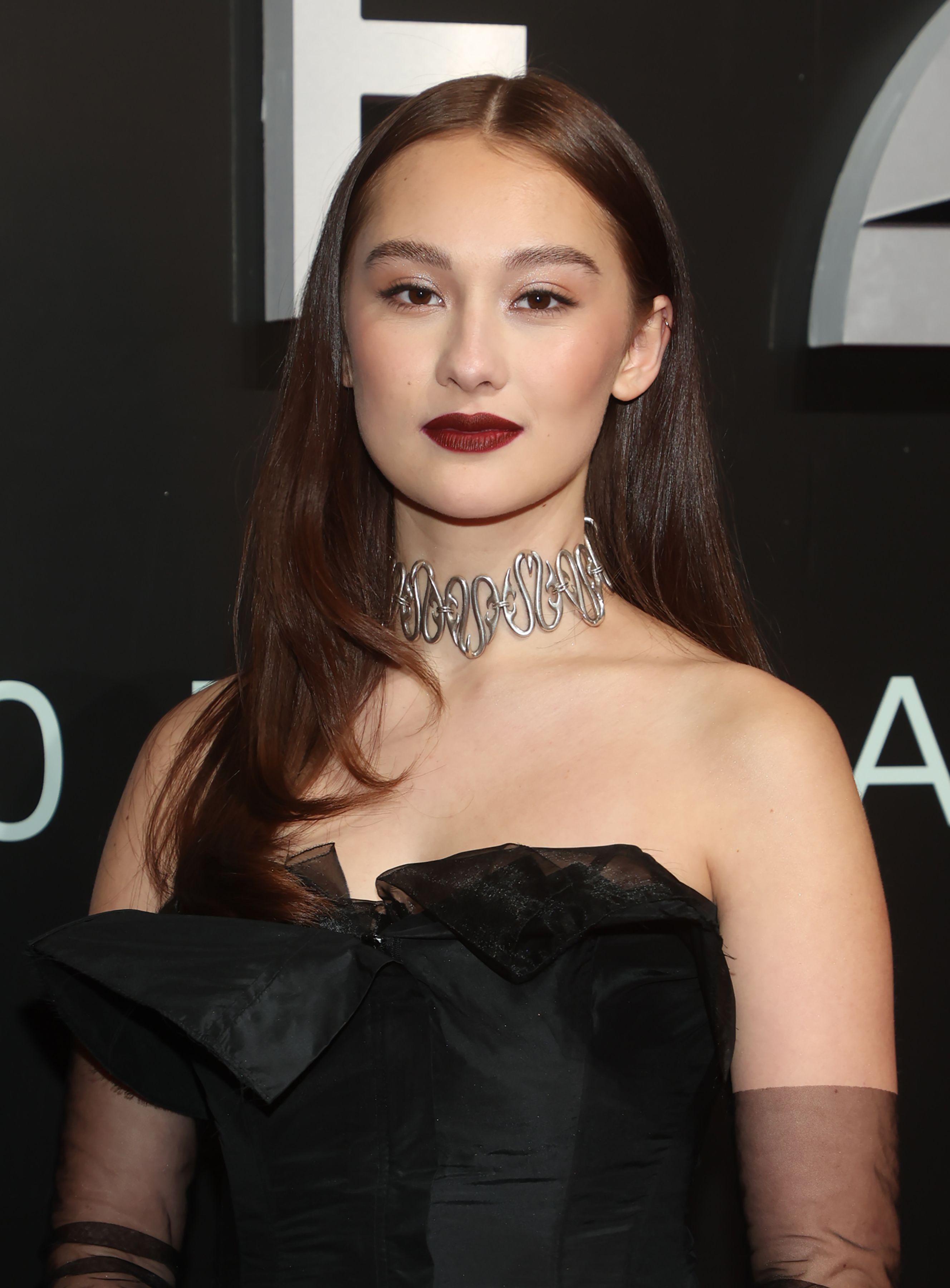 Headshot Of Lola Tung