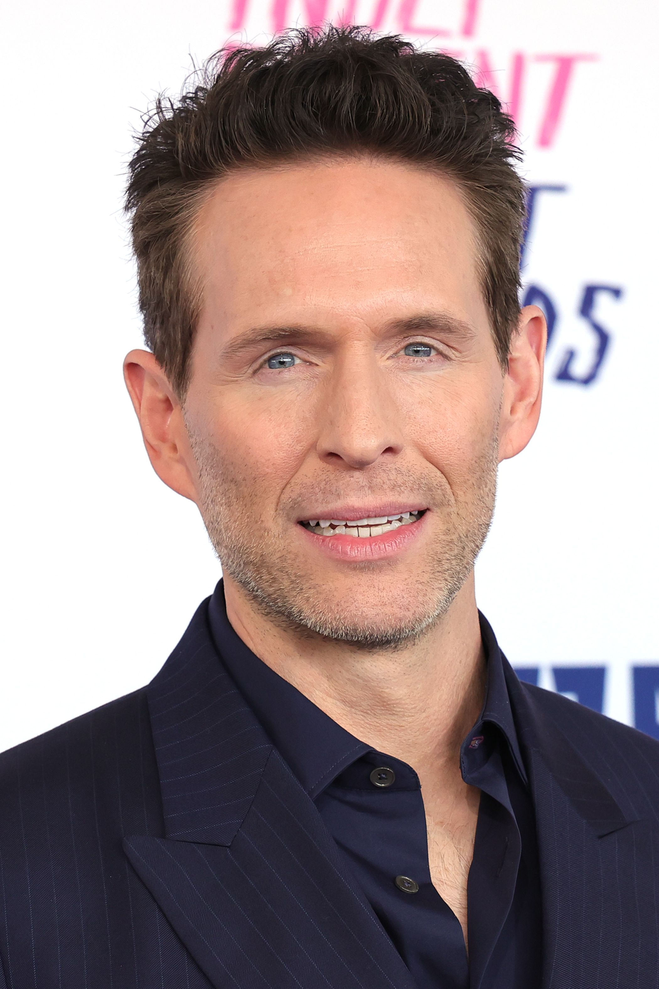Headshot Of Glenn Howerton