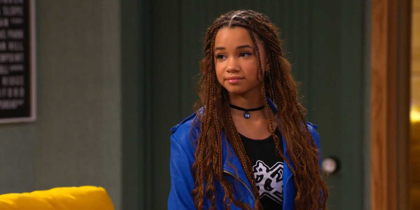 janice leann brown as billie in wizards beyond waverly place