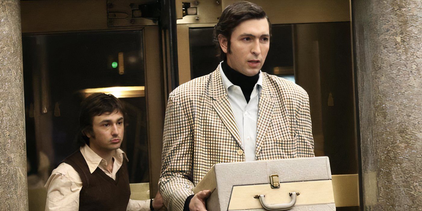 10 Ways Saturday Night Changes The True Story Of SNL's First Episode