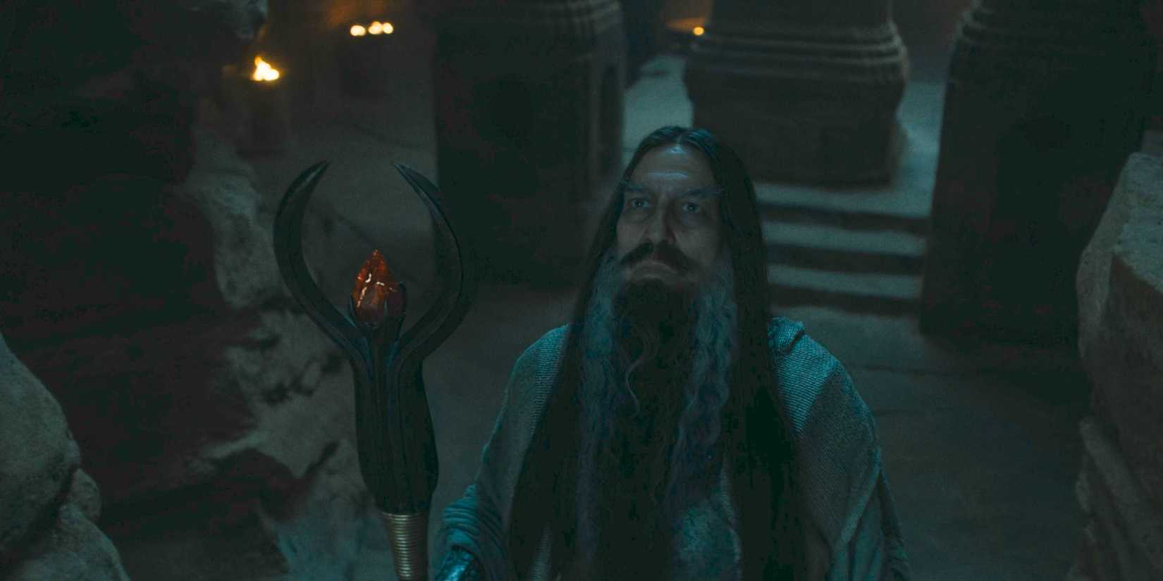 Rings Of Power Season 2: Saruman Dark Wizard Theory Addressed By LOTR ...