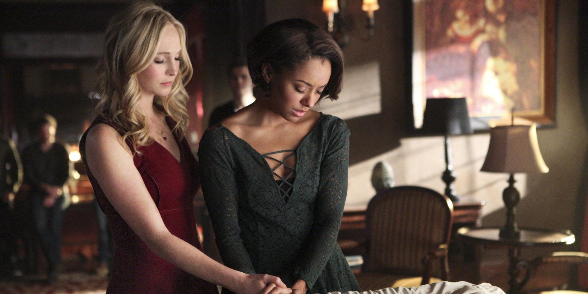 Caroline and Bonnie in The Vampire Diaries episode 