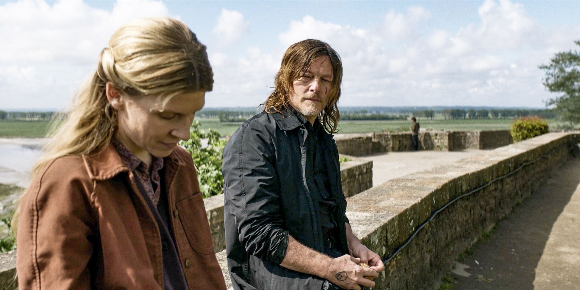 TWD: Daryl Dixon Temporada 2 Episodio 4 Tráiler - Daryl y Carol planean escapar mientras el nido es atacado