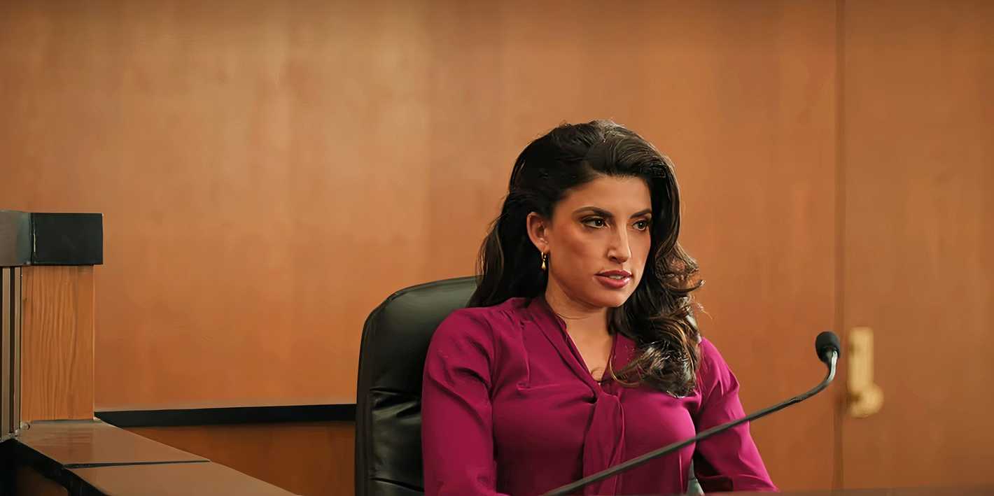 Tania Rafferty Tania Raymonde's The Lincoln Lawyer Season 3 Character Surprisingly ...