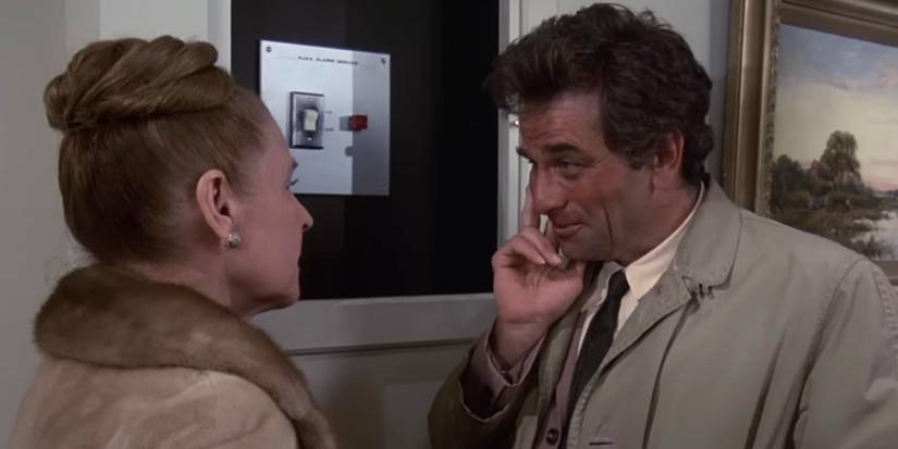 Columbo talking to  Abigail Mitchell (Ruth Gordon) in Columbo