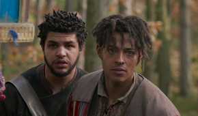 Aram and Perrin Aybara in the woods in The Wheel of Time