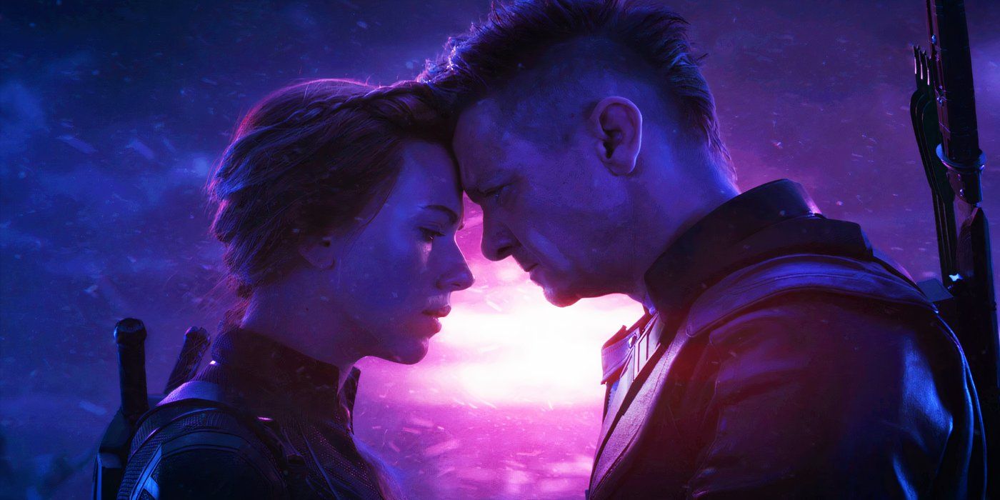 Black Widow and Hawkeye saying goodbye in Avengers Endgame