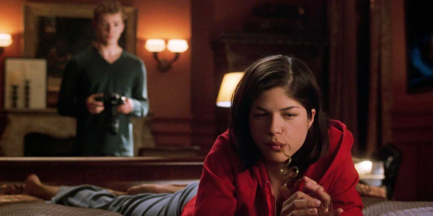 Cecile lying on the bed in Sebastian's room in Cruel Intentions 1999