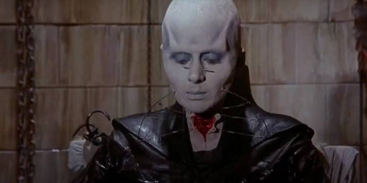deep-throat-in-hellraiser-ii Every Cenobite In The Hellraiser Movies (Including The 2022 Reboot)