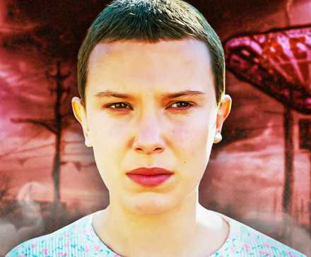 Мили Бобби Браун в роли Элли, серьезно смотрящая в "Stranger Things" с красным небом Подминого мира на заднем плане