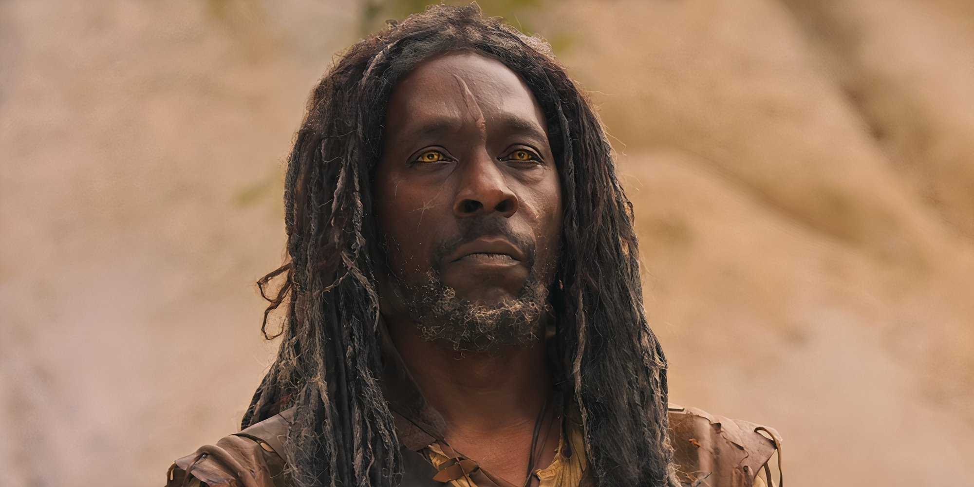 Elyas Machera with his eyes glowing in The Wheel of Time