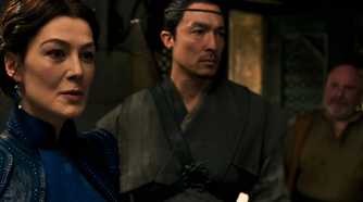 Basel Gill, Lan Mandragoran, and Moiraine Damodred in The Wheel of Time