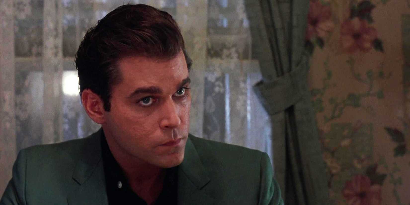 Goodfellas Henry having dinner at Tommy's mother's house